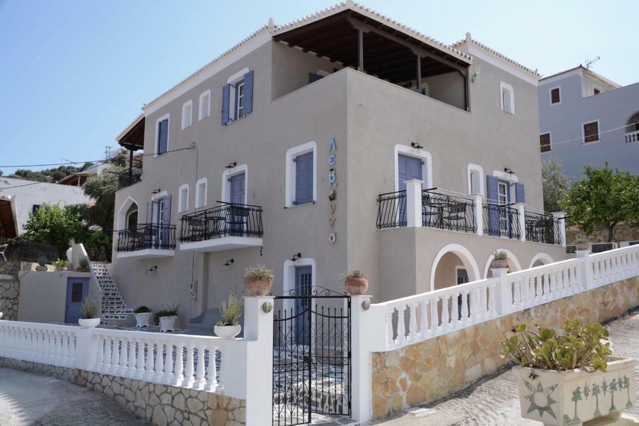 Levanta Hotel Spetses Exterior photo